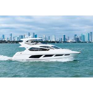 Yate de Vela de Lujo Sunseeker Manhattan 65 de 2016, Material del Casco de Fibra de Vidrio, Estilo Elegante para Navegación - Product Image 3