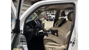 2022 4Runner SR5 V6 RWD Véhicules d'occasion haut de gamme en promotion saisonnière, transmission automatique intelligente, prêts à rouler - Product Image 6