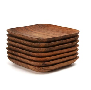 Assiettes en bois d'acacia au look attrayant Styles supérieurs Collations en bois Assiette de service de nourriture Décor de table de luxe Assiette en bois - Product Image 1