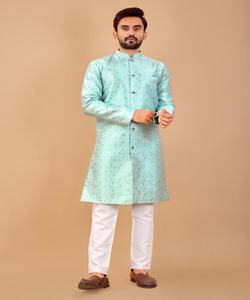 Kurta pyjama court pour homme de style punjabi avec tissu d'hiver, col boutonné et détails de chaîne - Product Image 1