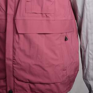 Coupe-vent élégant en polyester imperméable et souple pour hommes, résistant à l'eau et au vent, coupe ample pour les activités de plein air - Product Image 4