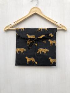 ชุดนอนผ้าฝ้ายลายเสือพิมพ์ลายทำมือ ชุดนอนอินเดียสำหรับผู้หญิง ชุดลำลองผ้าฝ้ายพร้อมกระเป๋าหิ้ว ผ้าฝ้ายน้ำหนักเบา - Product Image 6