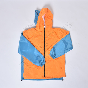 Chubasquero impermeable ligero personalizado unisex con capucha al por mayor cortavientos para senderismo impermeable al aire libre para hombres invierno - Product Image 1