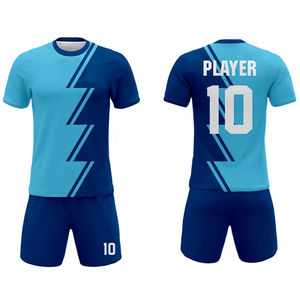 Uniformes de football personnalisés de haute qualité Conception respirante légère Vêtements de football à séchage rapide pour les joueurs de club - Product Image 6