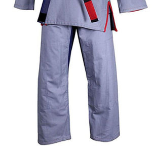 ชุดยูโดแบบกำหนดเองสำหรับผู้ใหญ่ คุณภาพสูง สำหรับผู้ชาย ตำแหน่งโลโก้ด้านหน้า ดีไซน์ระดับมืออาชีพ แห้งเร็ว ระบายอากาศได้ดี ผ้าฝ้าย 100% - Product Image 5