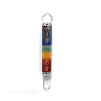 Baguette de guérison artisanale en cristal des sept chakras avec gravure sanskrit, divers cristaux, réalisée par des artisans, Feng Shui, 6-8 pouces