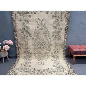 5.5x9.3 ft Vintage Rug, <b>Brown</b> Striped Turkish <b>Wool</b> Rug - Product Image 2