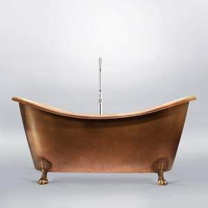 Baignoire en cuivre Heritage pour les intérieurs de salle de bain d'inspiration traditionnelle célébrant l'artisanat métallique classique - Product Image 6