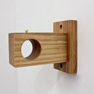 Lujoso soporte de cortina hecho de madera Premium para decorar su hogar con elegantes tratamientos de ventana de estilo tradicional - Product Image 1