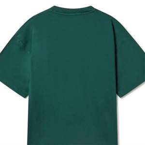 Camiseta holgada de gran tamaño para hombres y mujeres, tela de algodón suave, perfecta para un estilo callejero relajado y ropa informal - Product Image 4