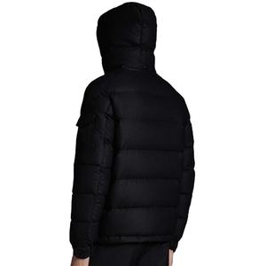 Chaqueta acolchada con logotipo personalizado, chaqueta informal impermeable negra de invierno con cuello levantado, estilo fino, posición frontal del logotipo, teñido liso - Product Image 6