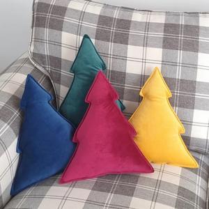 Cojín de terciopelo personalizado para vacaciones, diseño de árbol de Navidad, tamaño personalizable, opciones de Color para el hogar, restaurante, Navidad, otoño - Product Image 1