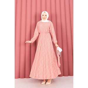Robe Hijab Rose Poudré en Dentelle Texturée avec Ceinture Amovible, Motif Simple, Modeste et Basique pour Usage Quotidien Islamique, Coupe Droite pour l'Été - Product Image 3