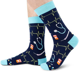 Venta al por mayor diseñador bordado MOQ muestra rápida OEM logotipo personalizado tripulación calcetines hombres calcetines para correr, Pakistán fabricante calcetines atléticos - Product Image 5