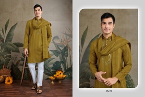 Kurtas de seda con estampado de trabajo de espejo real con Dupatta para fiestas indias y paquistaníes festivas y formales Opte por ropa formal elegante - Product Image 6