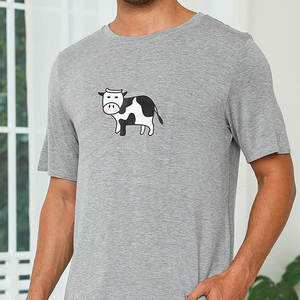 ชุดกางเกงขาสั้นสำหรับผู้ชายผ้าฝ้าย100% ลายกราฟฟิคออกแบบโลโก้ได้ตามต้องการสำหรับฤดูร้อนผลิตในประเทศปากีสถาน - Product Image 6