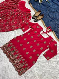 Eid Ramzan spécial Salwar Kameez Readymade, costume pakistanais personnalisable avec pantalon de style Dhoti, tenue traditionnelle indienne pour femmes - Product Image 2