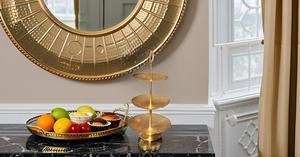 Support à gâteau en laiton martelé à trois niveaux avec plaque pour mariages pour gâteaux Desserts Fruits Bonbons Buffet Présentoirs - Product Image 2