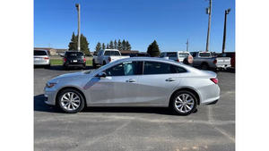 Chevrolet Malibu LT FWD 2020, d'occasion en bon état - Product Image 4
