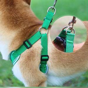 Harnais de chien réglable de type sac à dos avec fermeture à boucle, en polyester et nylon imperméable et réfléchissant, fabriqué au Vietnam - Product Image 4