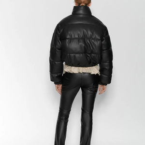 Veste matelassée pour femmes vente en gros veste matelassée en duvet personnalisée de haute qualité Style de mode pour les femmes vêtements d'hiver chauds en gros - Product Image 2