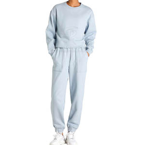 Utilisation à l'extérieur Tissu doux femmes survêtements prix de gros dernière conception femmes survêtements - Product Image 1