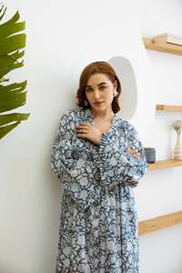 Meilleur prix Logo personnalisé accessoire de vêtements traditionnels musulmans robe surdimensionnée pour femmes avec Style décontracté vente en gros - Product Image 2