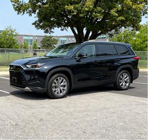 Toyota Highlander L Negro 2.4L Turbo 2023 - Product Image 3