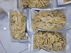 Fruta de plátano seca VF Chips de plátano suave Snack Premium Embalaje a granel de alta calidad Exportación a muchos países - Product Image 4