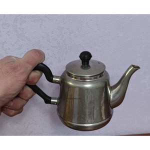 Fabricant de Dallah arabe d'Inde, cafetière en métal personnalisée faite à la main, finition argentée élégante, théières en laiton antique, style arabe - Product Image 3