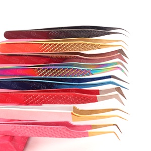 Pinzas para Extensión de Pestañas, Todos los Colores Disponibles, Marca Under Your Expert Series, Ergonómicas y Duraderas - Product Image 3
