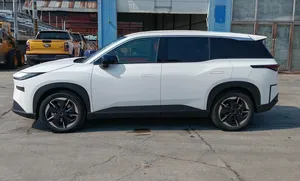 2025 BX3Z AWD Double Drive R18 Tires Lithium Battery Leather Seats SUV 6-Seater <b>Panoramic</b> Sunroof Aluminium Alloy Roof Rack - Product Image 5