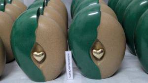 Nouvelle urne funéraire en forme de cœur vert pour cendres humaines, urne funéraire pour adultes, en aluminium, métal, commémorative, directement de l'usine - Product Image 2