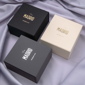 Boîtes à bijoux doublure en velours avec logo personnalisé de Madrid avec extérieur doux au toucher plusieurs couleurs pour emballage de bracelet Cadeau élégant - Product Image 1
