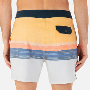 Shorts de Baño Personalizados para Hombre, de Secado Rápido, Transpirables, con Cordón, Cintura Media, Sólidos, Impermeables, de Poliéster Reciclado y Elastano - Product Image 2