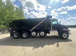 Affordable Very Clean 2024 2023 2022 Dump Truck Used Peterbilts 567 Dump Truck Paccar 510HP Automatic - Product Image 2