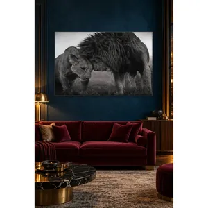 Impression sur toile Fida Affectionate Lion Pair noir et blanc - Product Image 3