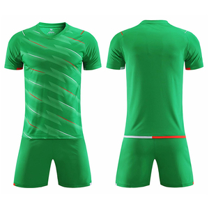 ชุดยูนิฟอร์มฟุตบอลผ้าโพลีเอสเตอร์เสื้อผ้ากีฬาผลิตจากโรงงาน - Product Image 4