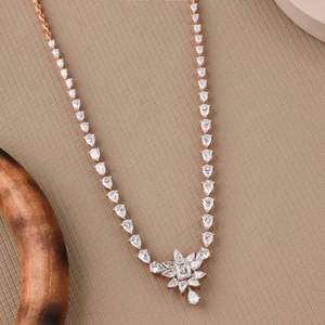 Collier ras de cou tennis en or jaune de luxe 9,09 Ct Moissanite taille baguette effilée Bijoux de fiançailles, d'anniversaire, de mariage et de fête - Product Image 1