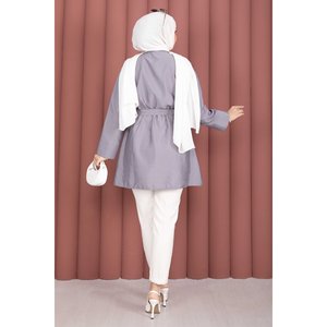 Túnica Gris con Cierre de Medio Botón, Cintura Fruncida y Elegante Decoración de Lazo - Product Image 4