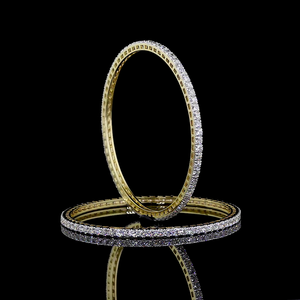 Paire de bracelets en or 14Kt avec une ligne unique sertie de bracelets et de diamants cultivés en laboratoire de 0.20 carats - Product Image 2