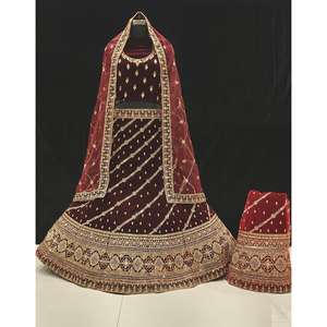 Venta caliente terciopelo Lehenga Choli blusa Dupatta conjunto para fiesta desgaste boda Lahnga Choli de proveedor indio a granel - Product Image 6