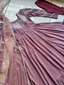 คุณภาพที่ดีที่สุด2023ออกแบบใหม่บริสุทธิ์นุ่ม Faux Georgette ชุดที่มีกางเกงและ Dupatta ผู้หญิงแฟชั่นผู้ผลิตจากอินเดีย - Product Image 6