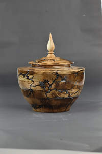 Urne de crémation en bois de chêne Fractal Burn Design Adult Ashes Boîte commémorative personnalisée pour les cendres - Product Image 3