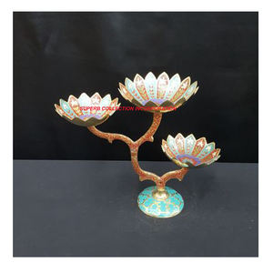 Support pour bol à chocolat en laiton doré à trois étages Offre Spéciale - Product Image 4