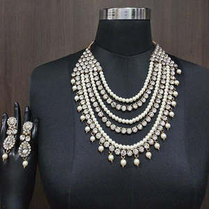 Kriaa 1105121 Gold-Plated <b>Pearl</b> Necklace <b>Set</b> with Austrian Stone Fashionable Jewelry - Product Image 1