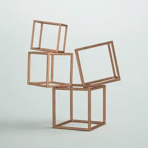 Sculpture Rene en métal personnalisée au design moderne Statue de table décorative de bureau pour la décoration de la maison et du salon - Product Image 5