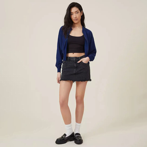 เสื้อแจ็กเก็ตบอมเบอร์สำหรับผู้หญิงเสื้อแจ็กเก็ตบอมเบอร์แขนยาวผ้าฝ้ายระบายอากาศได้ดีย้อมสีล้วนขนาดสำหรับผู้ใหญ่ออกแบบได้ตามต้องการ - Product Image 4