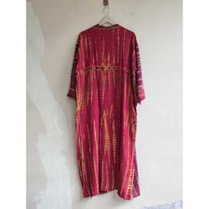 Kimono de seda bohemio teñido a mano para mujer, vestido de descanso para festivales, pareo para traje de baño - Product Image 4