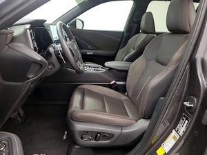 Lexus TX 350 FWD 2024 d'occasion propre, ventes saisonnières, voitures d'occasion haut de gamme - Product Image 3